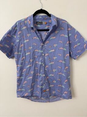 {S} Ambsn Blue Pink Dolphin Print Short-Sleeve Button Down Shirt